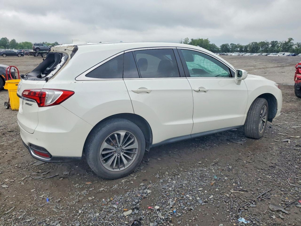 Acura RDX 2017 з аукціону Copart