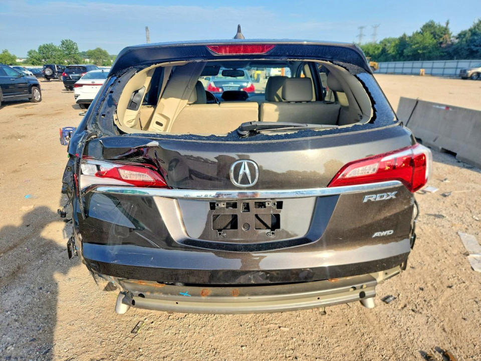 Acura RDX 2016 з аукціону Copart