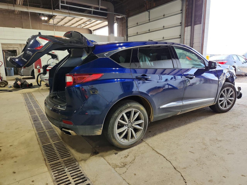 Acura RDX 2023 з аукціону Copart