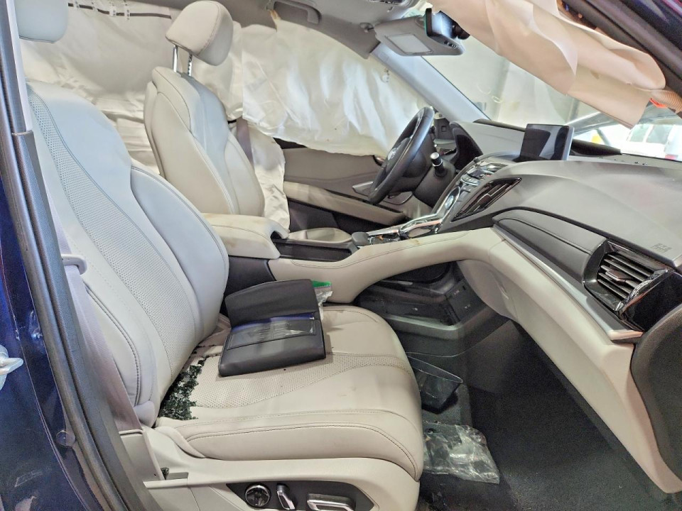 Acura RDX 2023 з аукціону Copart