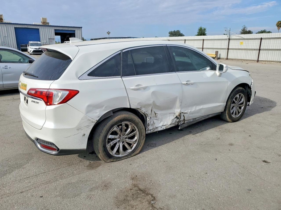 Acura RDX 2016 з аукціону Copart