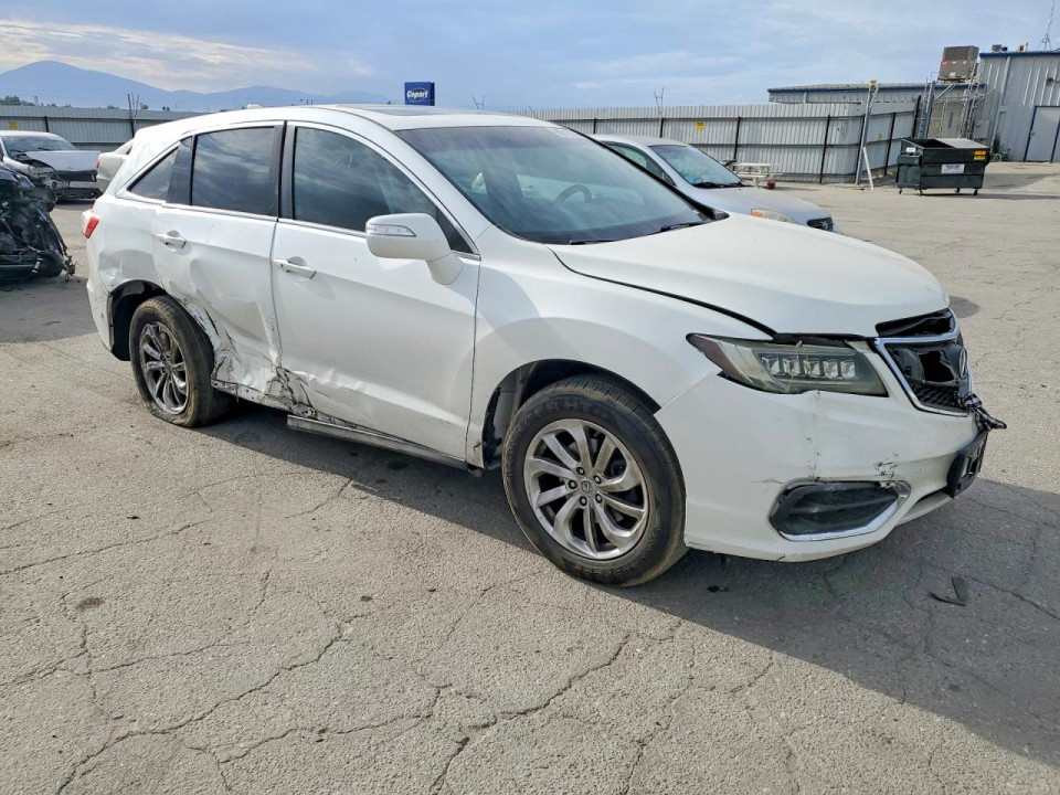 Acura RDX 2016 з аукціону Copart