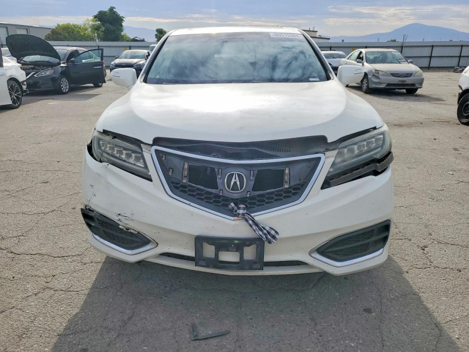 Acura RDX 2016 з аукціону Copart