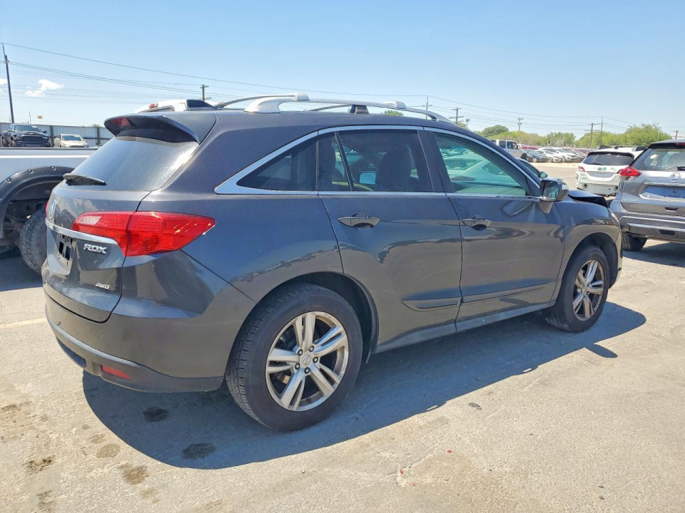 Acura RDX 2015 з аукціону Copart