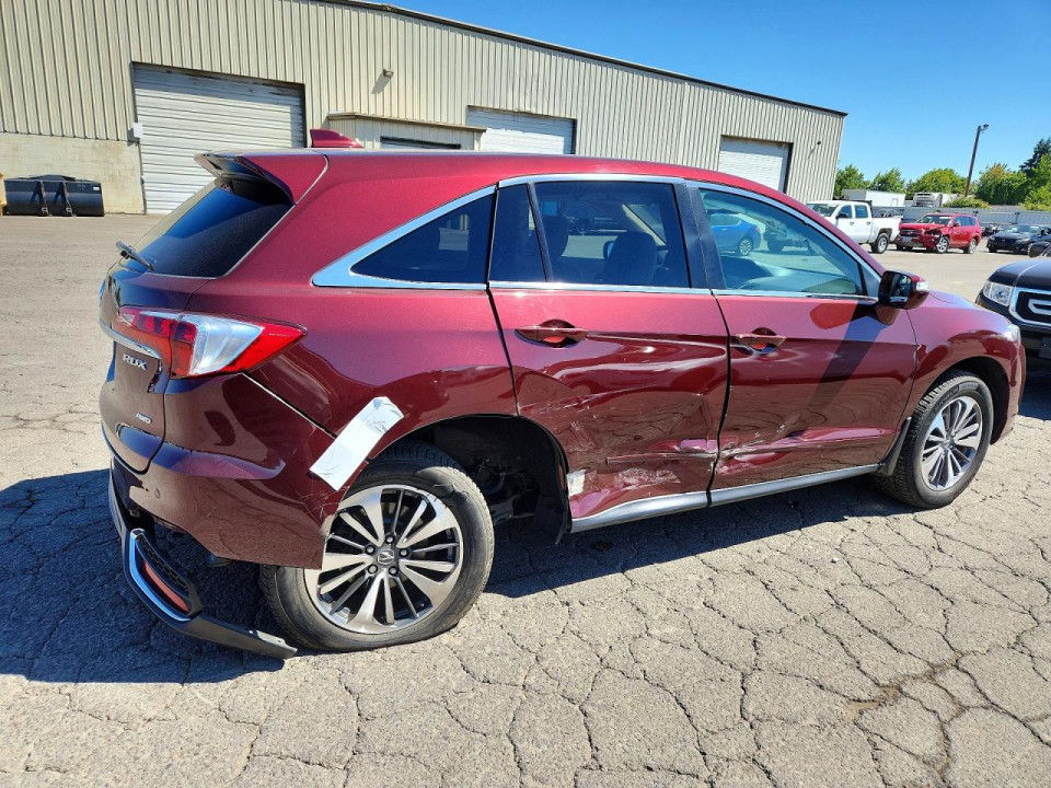 Acura RDX 2017 з аукціону Copart