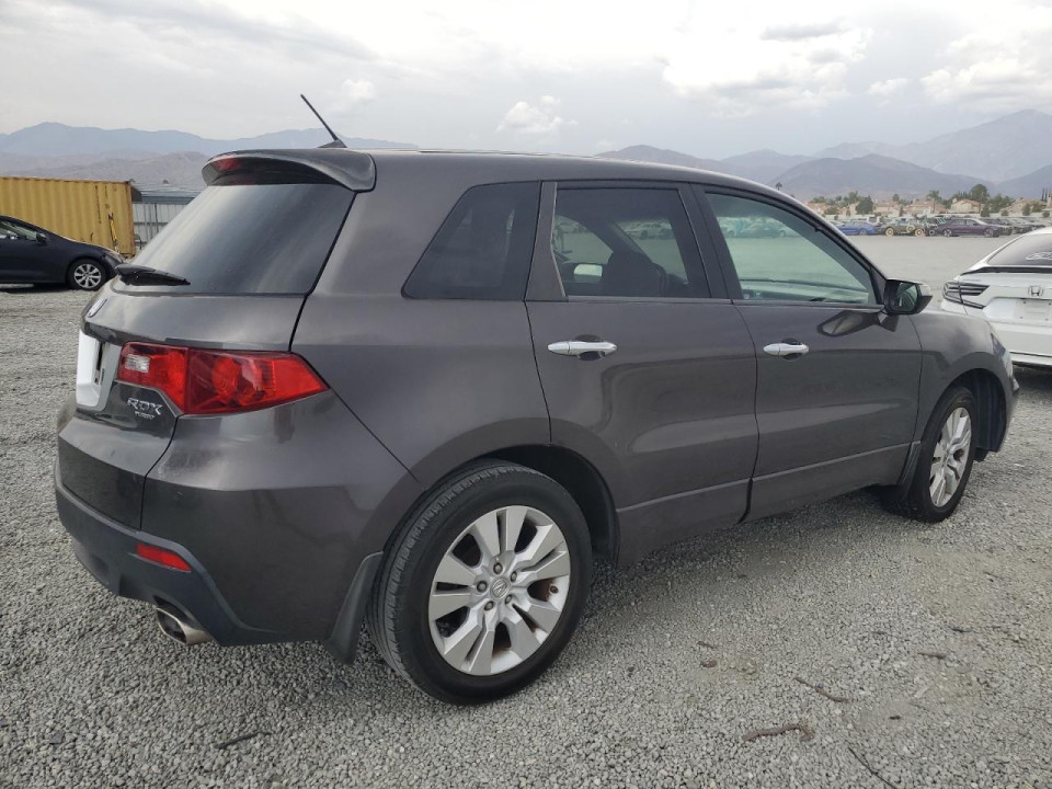 Acura RDX 2010 з аукціону Copart
