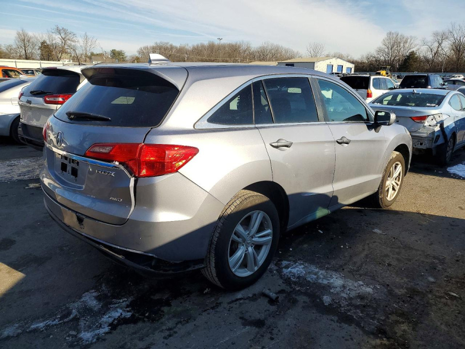 Acura RDX 2015 з аукціону Copart