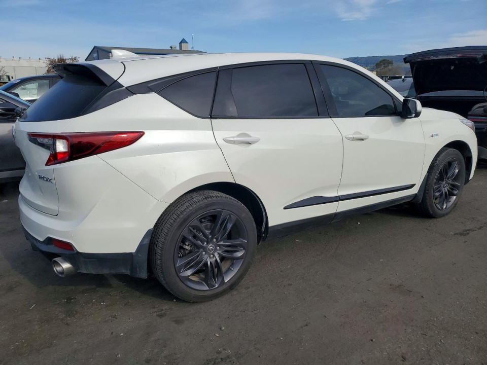 Acura RDX 2019 з аукціону Copart