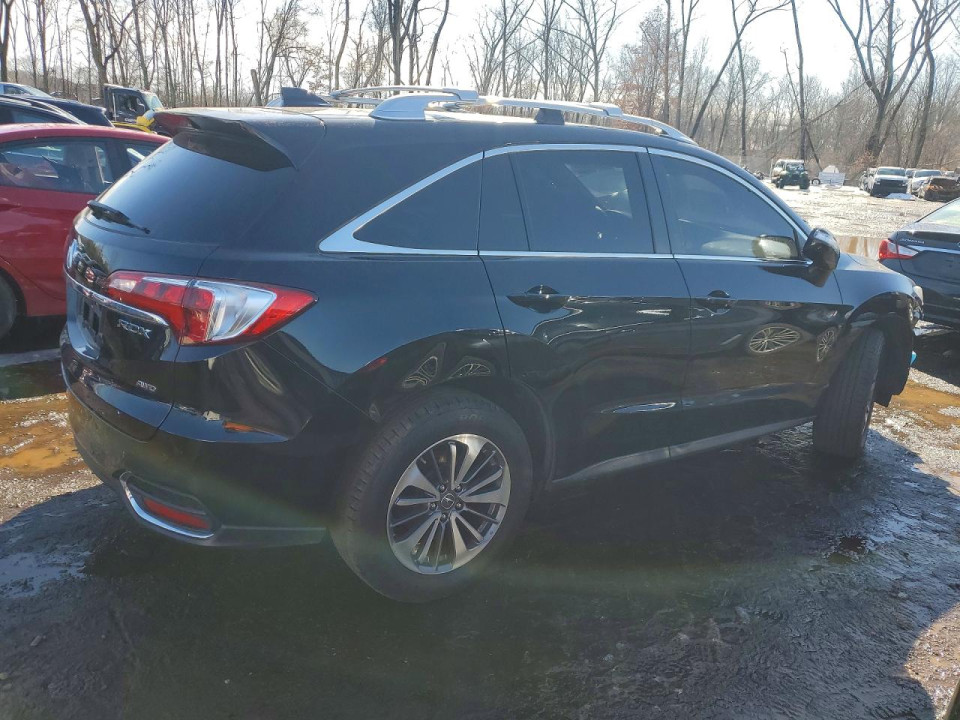 Acura RDX 2017 з аукціону Copart