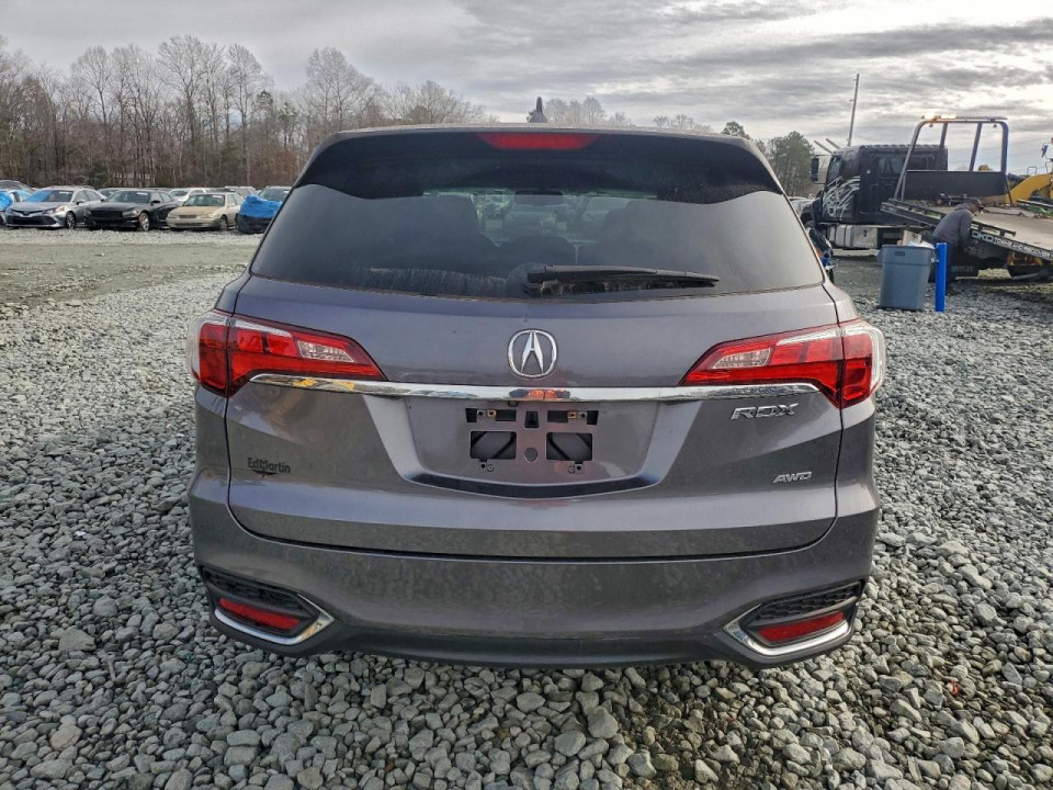 Acura RDX 2018 з аукціону Copart