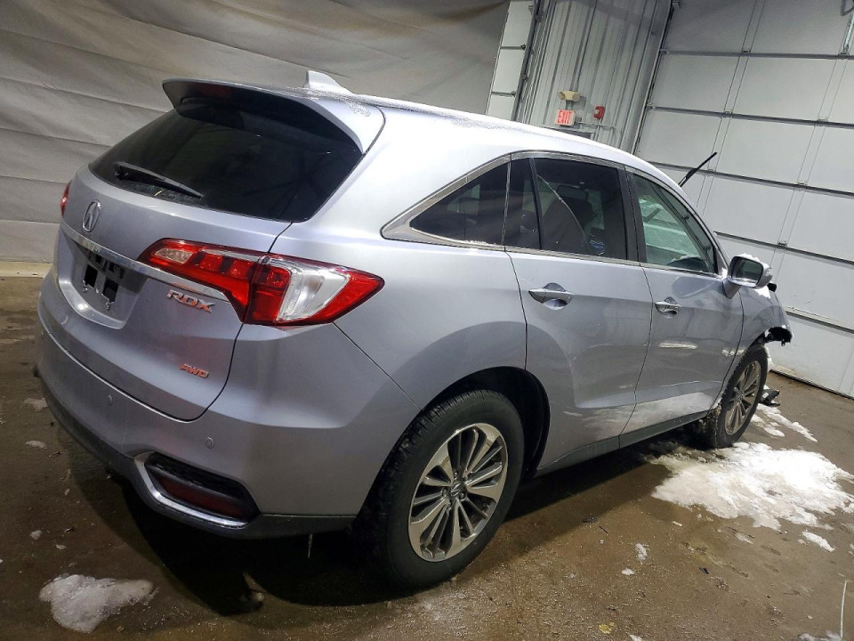 Acura RDX 2016 з аукціону Copart