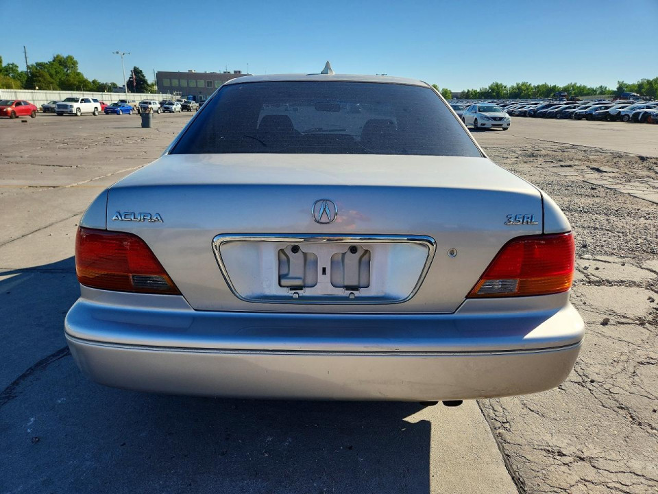 Acura RL 1998 з аукціону Copart