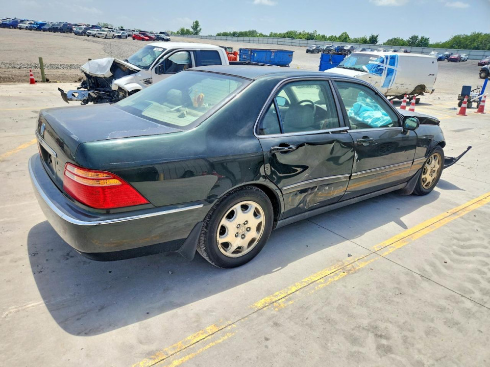 Acura RL 1999 з аукціону Copart