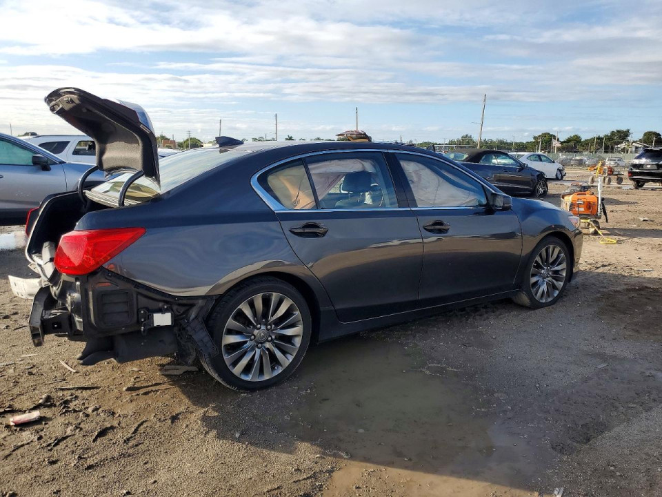 Acura RLX 2017 з аукціону Copart