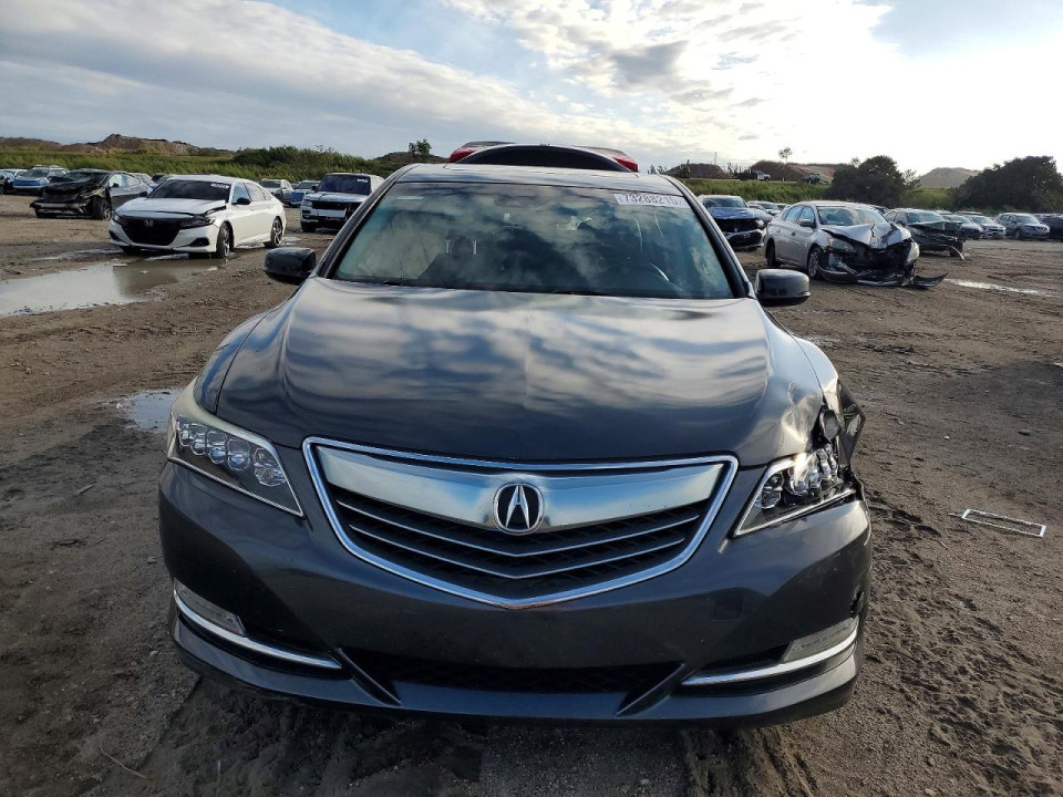 Acura RLX 2017 з аукціону Copart