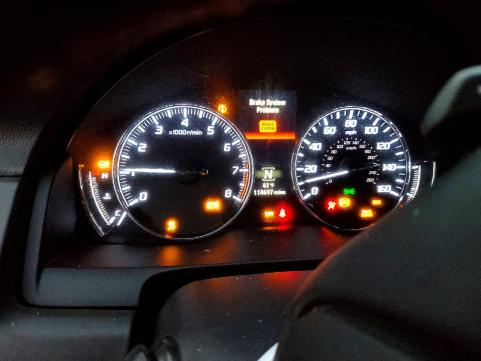 Acura RLX 2014 з аукціону Copart