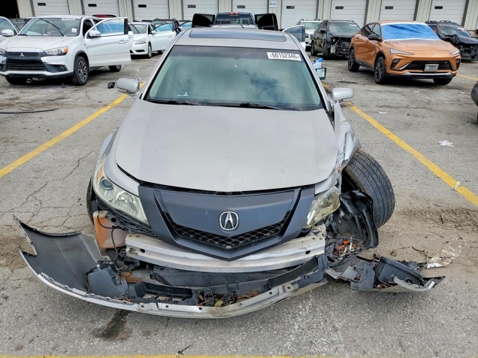 Acura TL 2010 з аукціону Copart