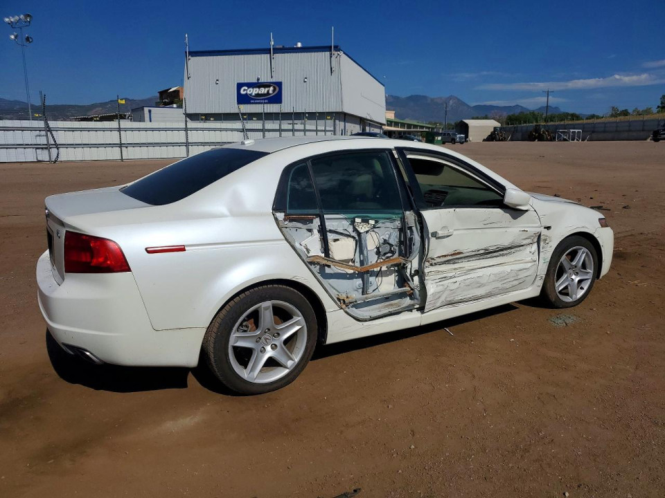 Acura TL 2004 з аукціону Copart