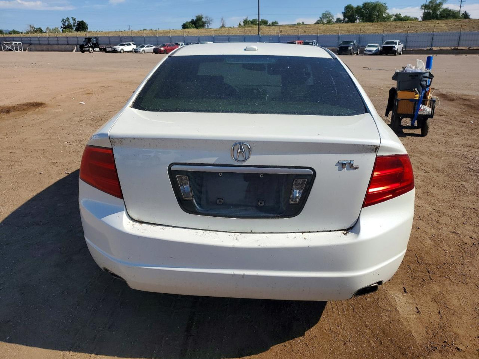 Acura TL 2004 з аукціону Copart