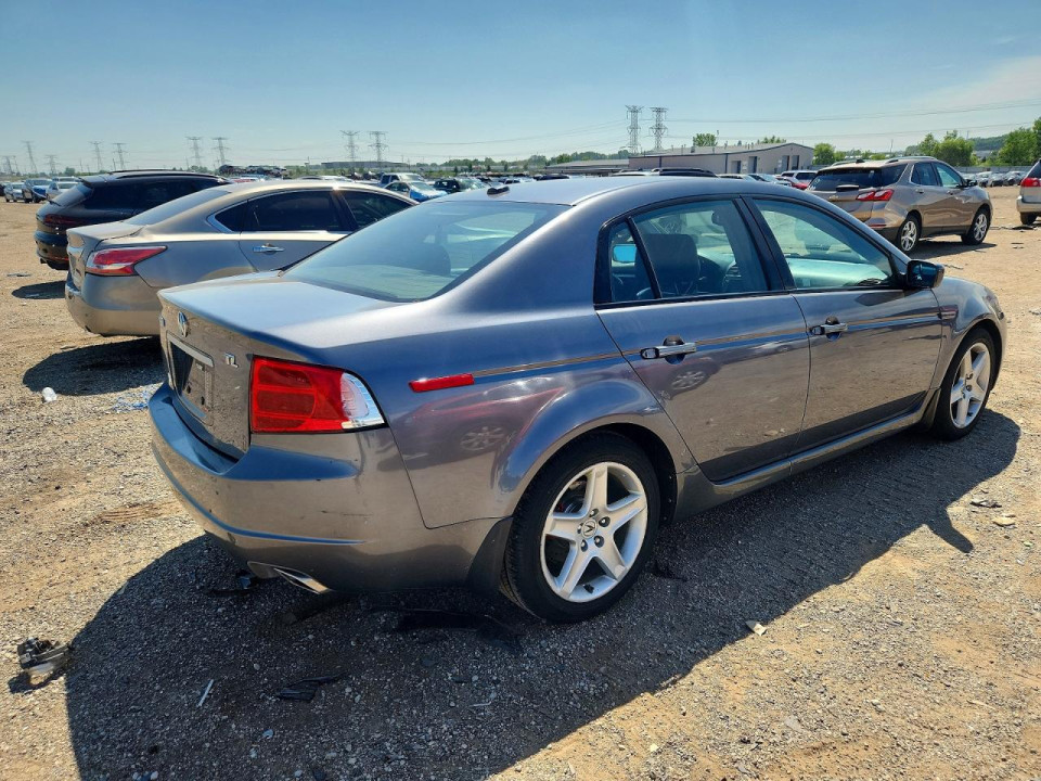Acura TL 2004 з аукціону Copart