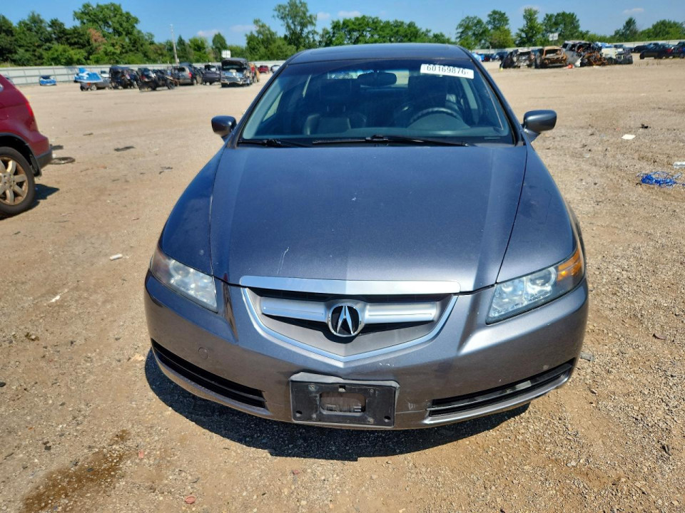 Acura TL 2004 з аукціону Copart