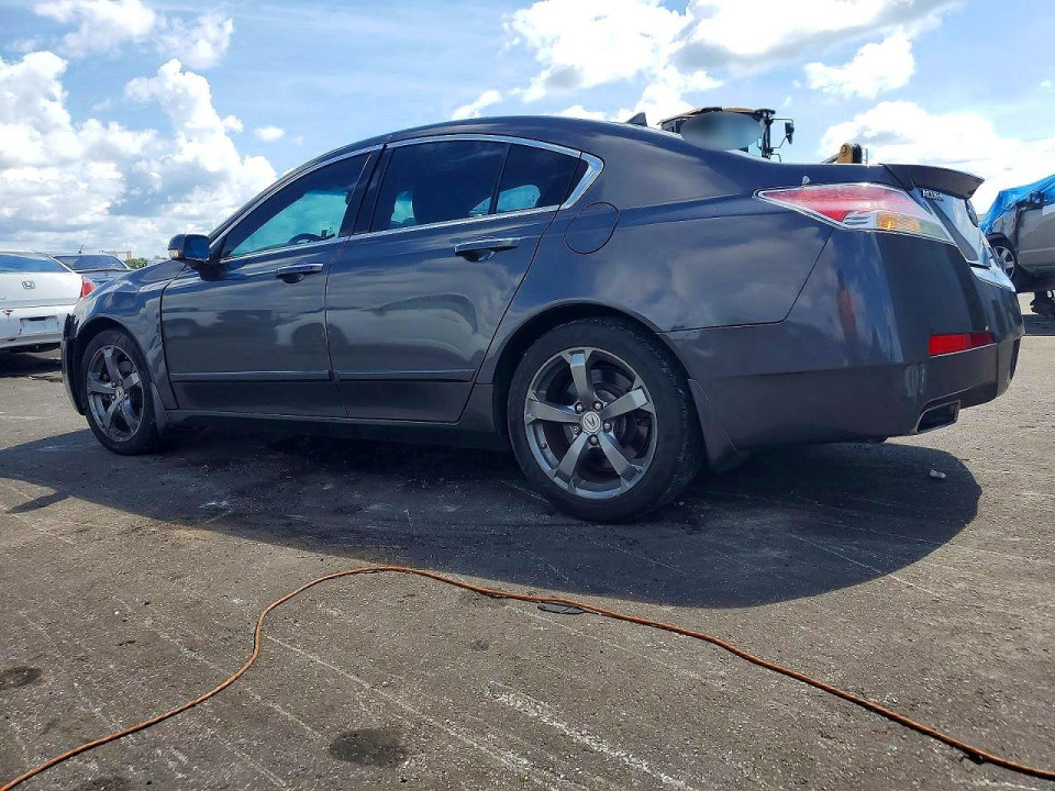 Acura TL 2010 з аукціону Copart