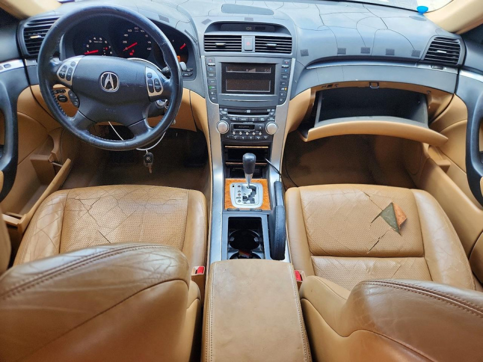 Acura TL 2004 з аукціону Copart