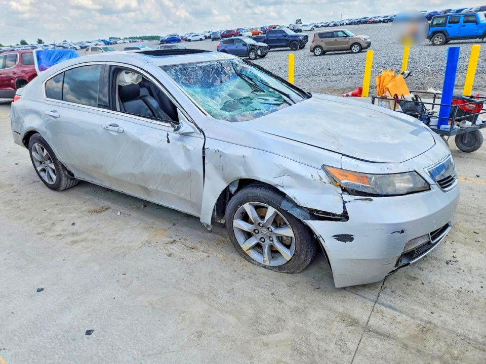 Acura TL 2012 з аукціону Copart