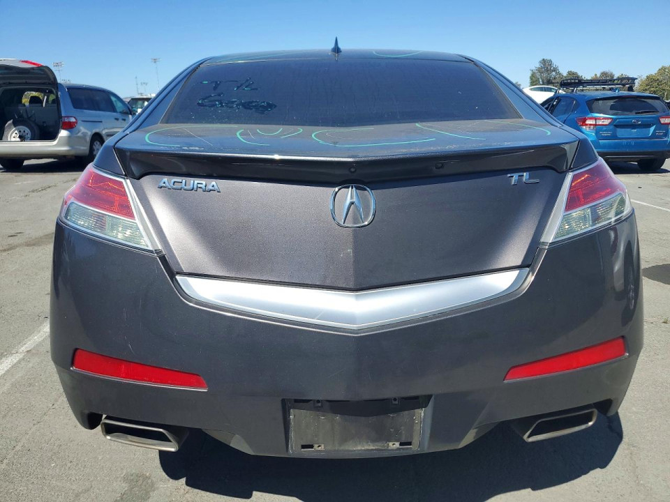 Acura TL 2010 з аукціону Copart