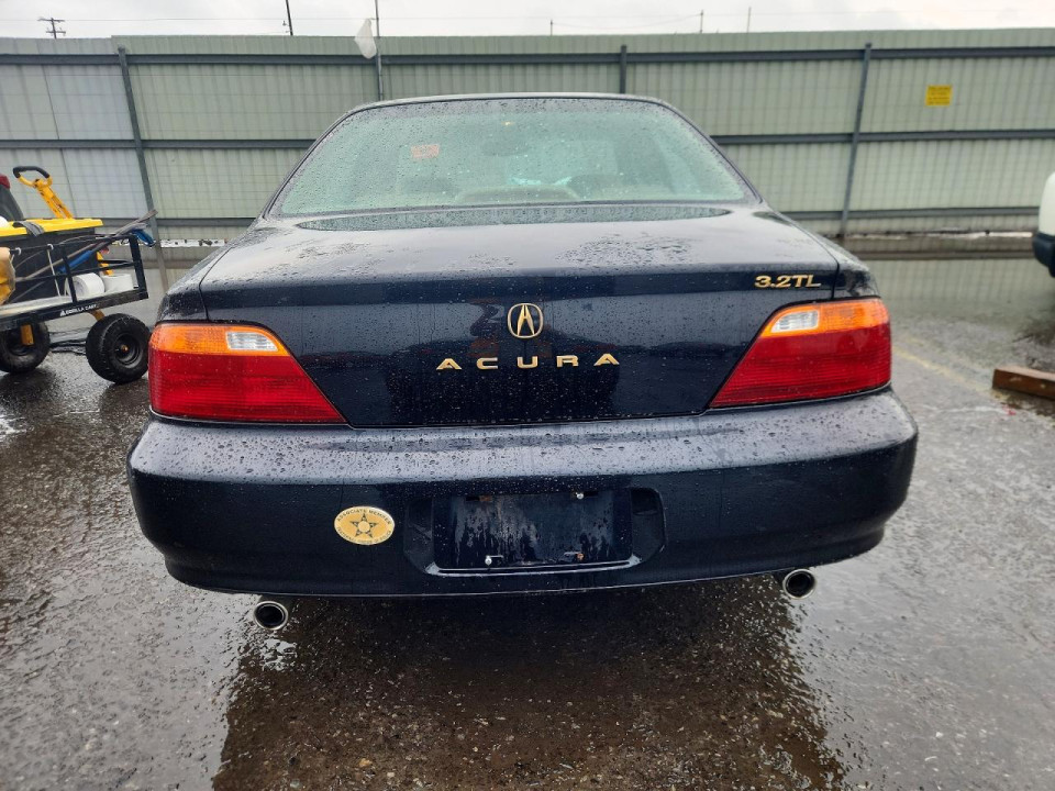 Acura TL 2001 з аукціону Copart