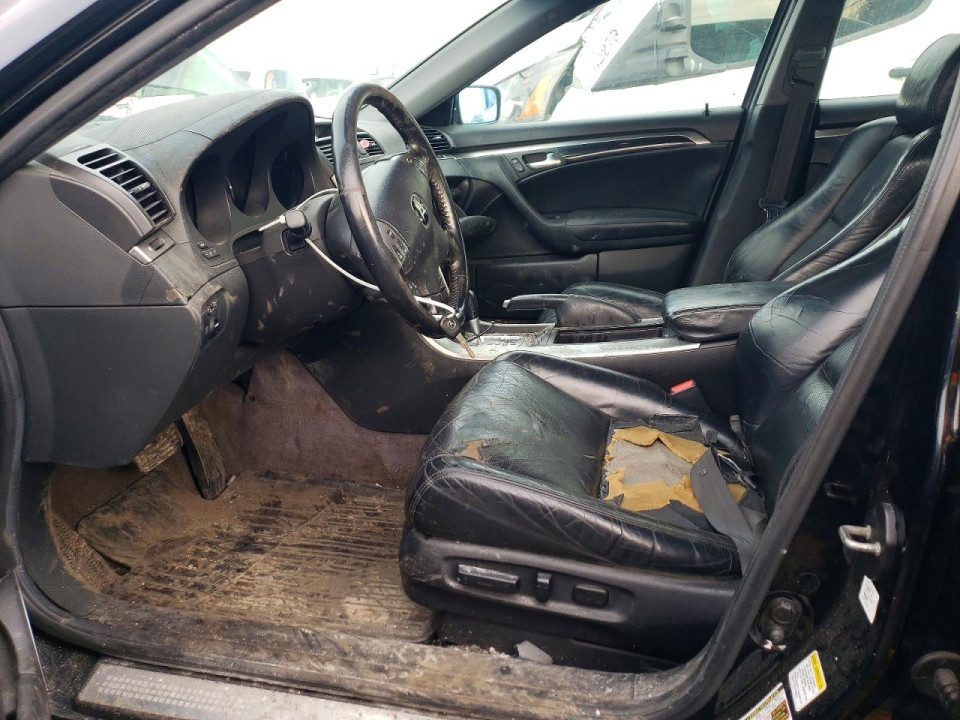 Acura TL 2004 з аукціону Copart