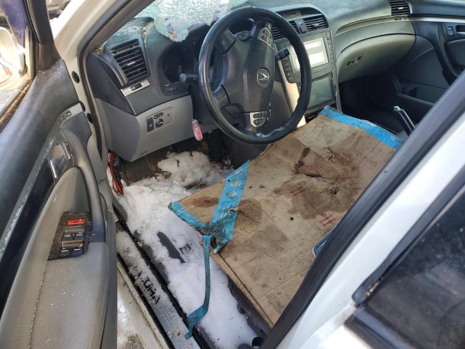Acura TL 2005 з аукціону Copart