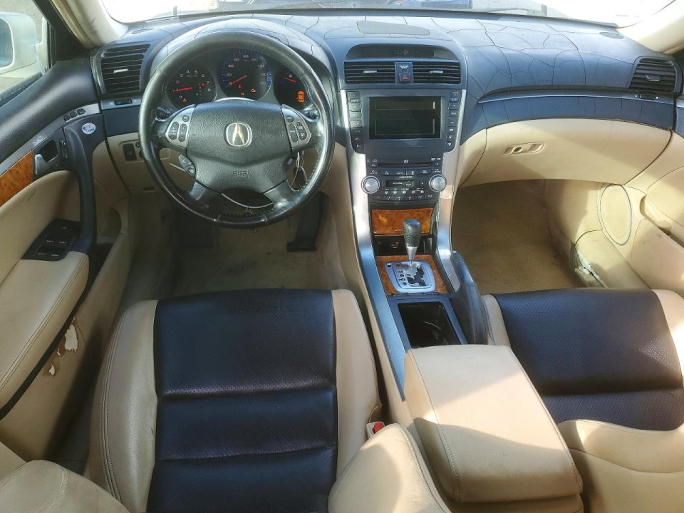 Acura TL 2005 з аукціону Copart