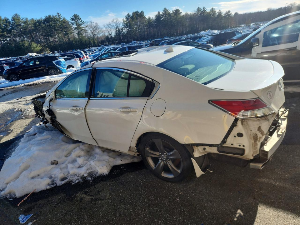 Acura TL 2013 з аукціону Copart
