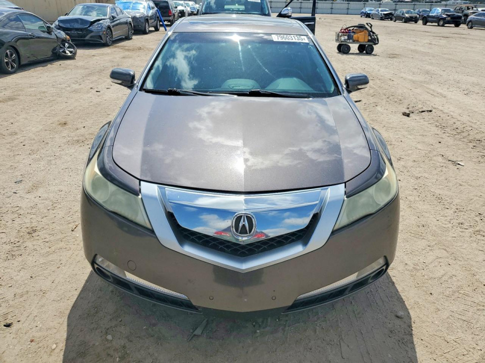 Acura TL 2010 з аукціону Copart