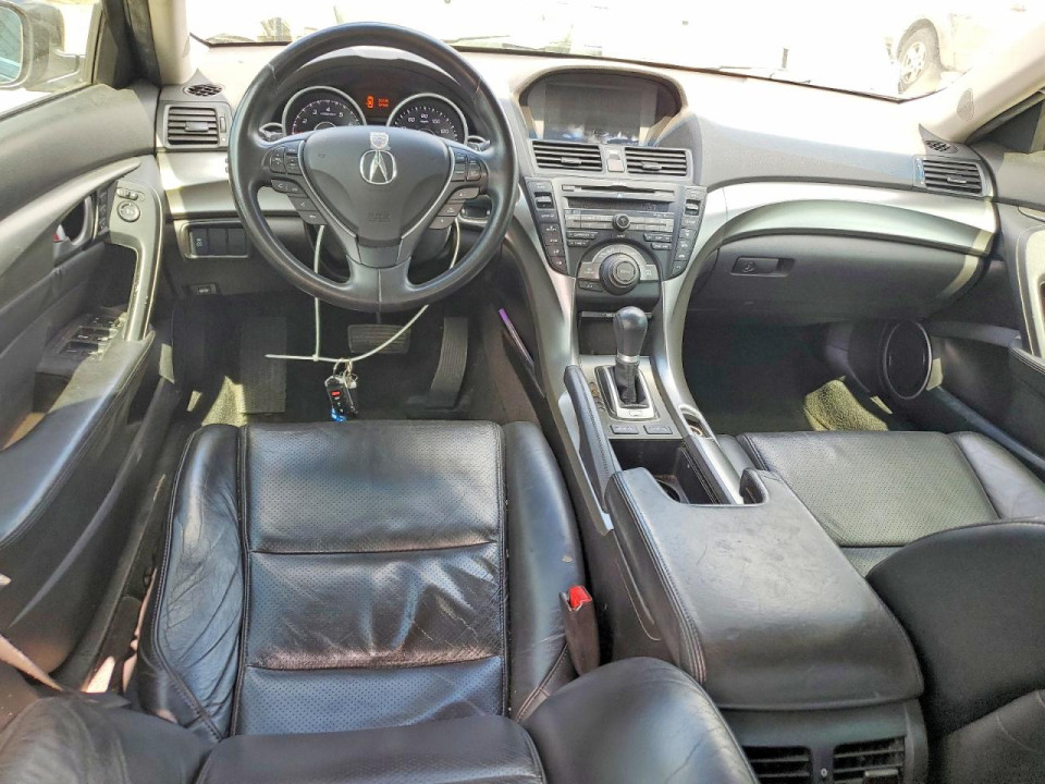 Acura TL 2010 з аукціону Copart