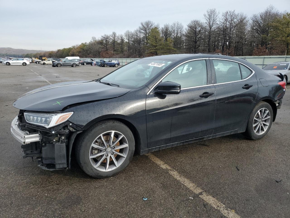 Acura TLX 2019 з аукціону Copart