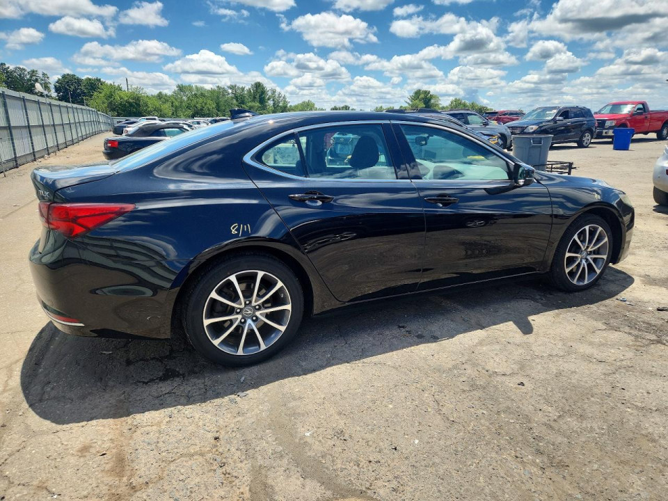 Acura TLX 2015 з аукціону Copart