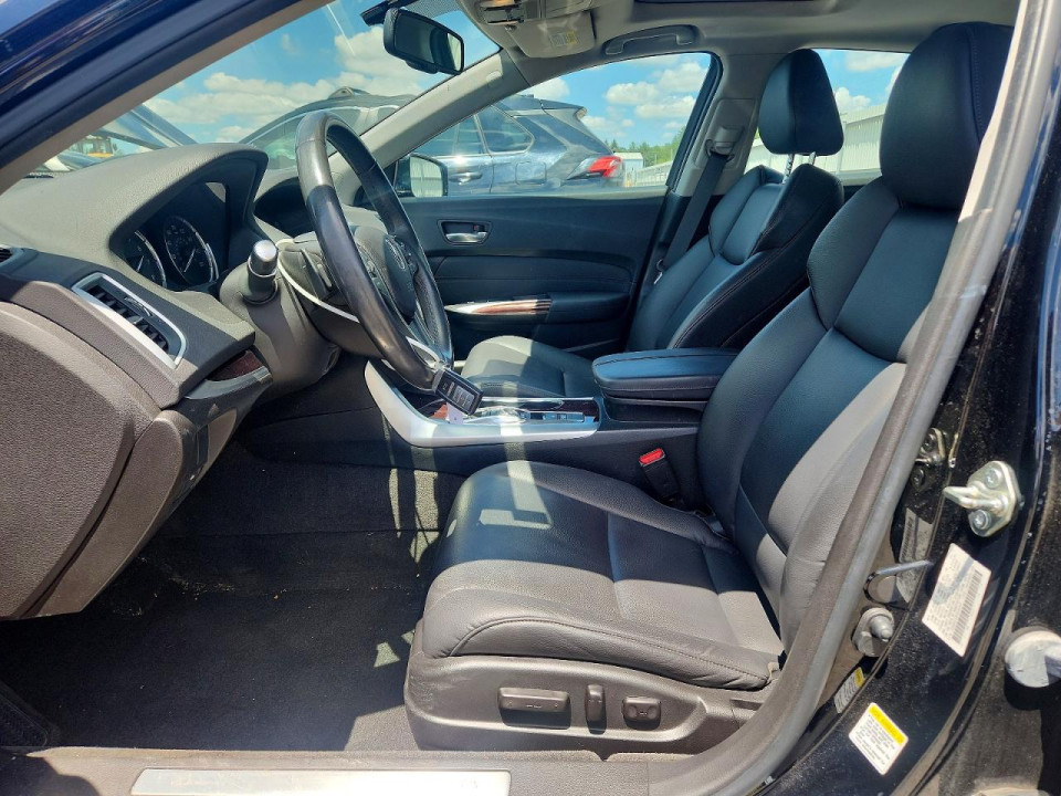 Acura TLX 2015 з аукціону Copart