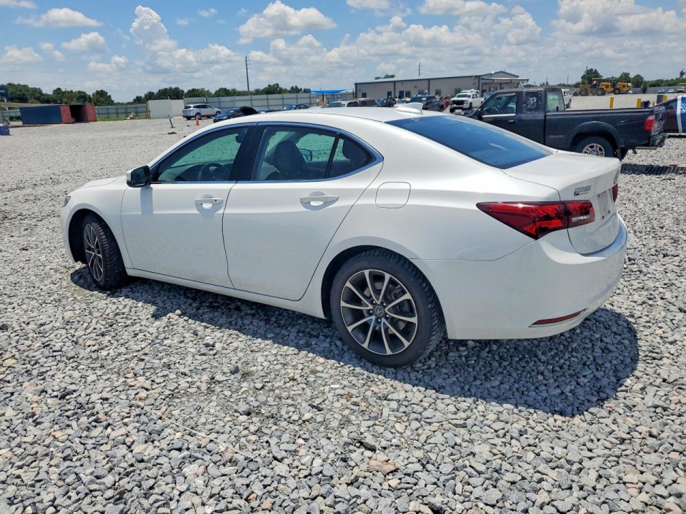 Acura TLX 2015 з аукціону Copart