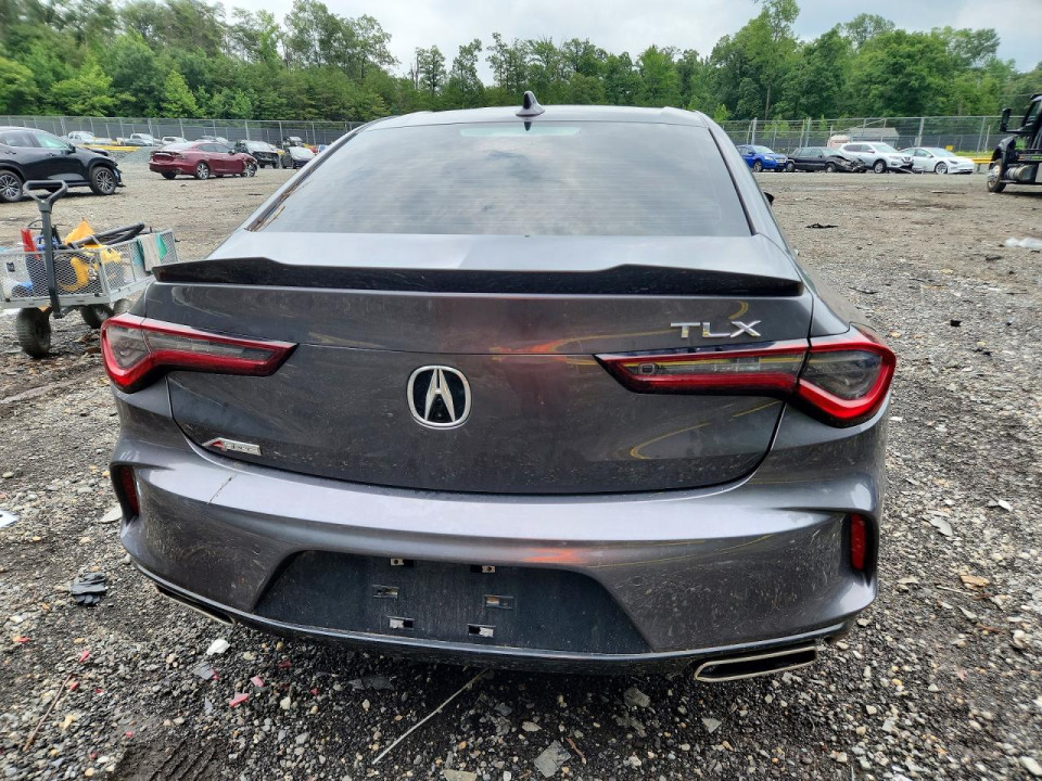 Acura TLX 2021 з аукціону Copart