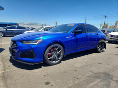 Acura TLX 2023 з аукціону Copart
