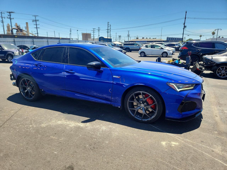 Acura TLX 2023 з аукціону Copart