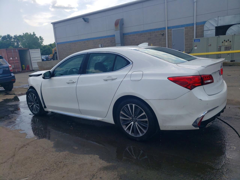 Acura TLX 2018 з аукціону Copart