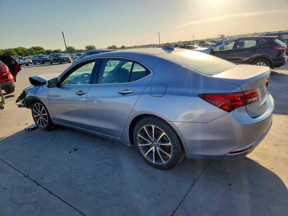 Acura TLX 2015 з аукціону Copart