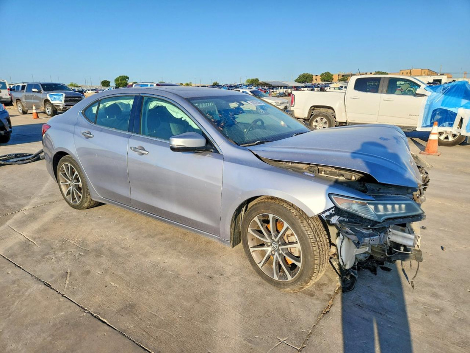 Acura TLX 2015 з аукціону Copart