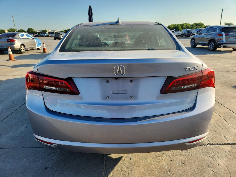 Acura TLX 2015 з аукціону Copart