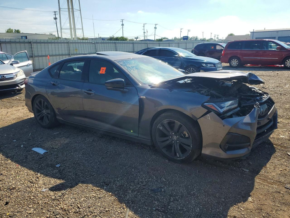 Acura TLX 2023 з аукціону Copart