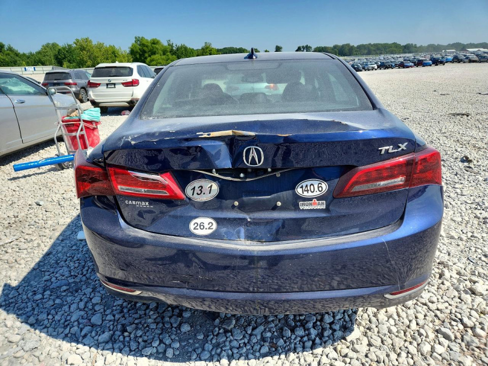 Acura TLX 2017 з аукціону Copart