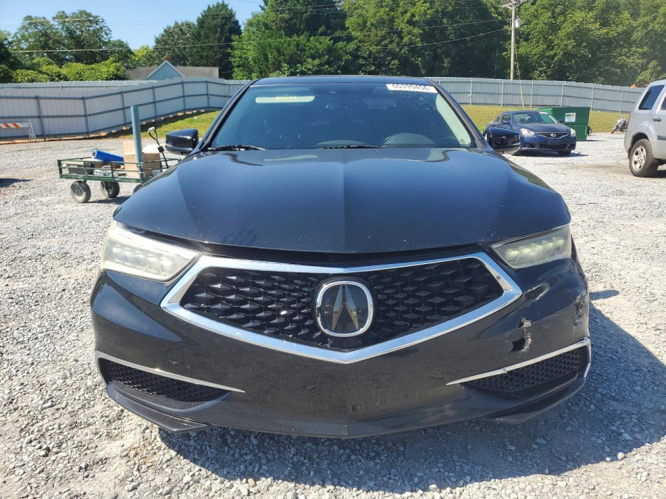 Acura TLX 2018 з аукціону Copart